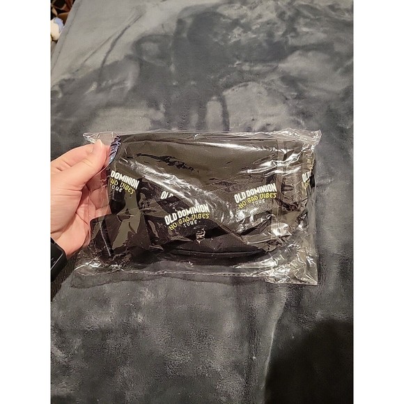 Old Dominion No Bad Vibes 2023 Tour Fanny Pack - Picture 3 of 8